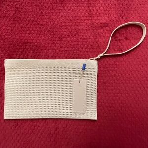 Rothy’s The Wristlet Clutch Diamond Metallic NWT